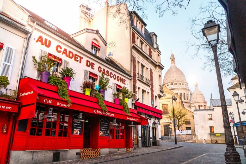 Hidden Places to Visit in Paris in December